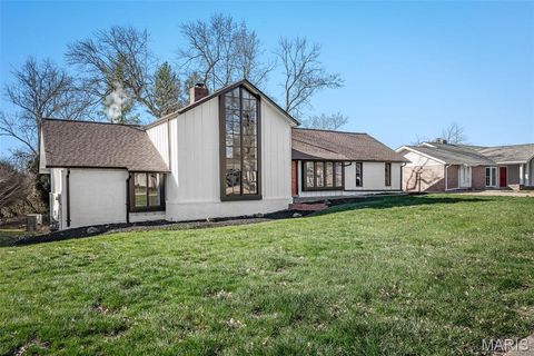 Tiny photo for 500 Kingridge Drive, Ballwin, MO 63011 (MLS # 26010007)