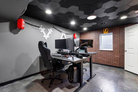 Tiny photo for 909 W Medalist Court, Wentzville, MO 63385 (MLS # 26012127)