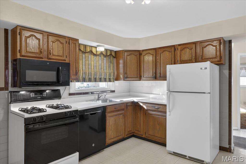 Loyola Terrace - Residential