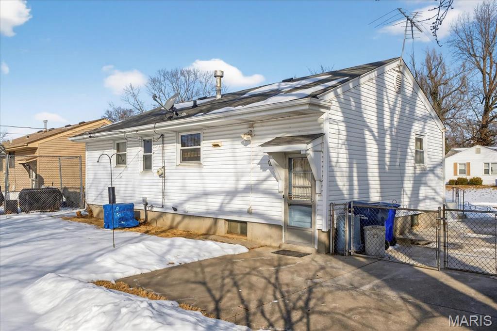 Loyola Terrace - Residential