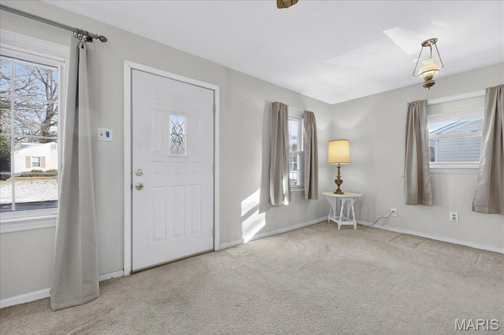 Loyola Terrace - Residential