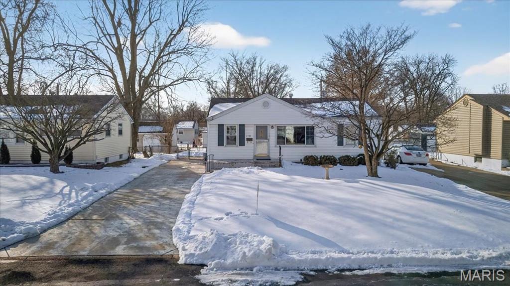 Loyola Terrace - Residential