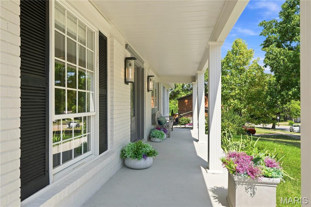 1317 Rusticview Drive