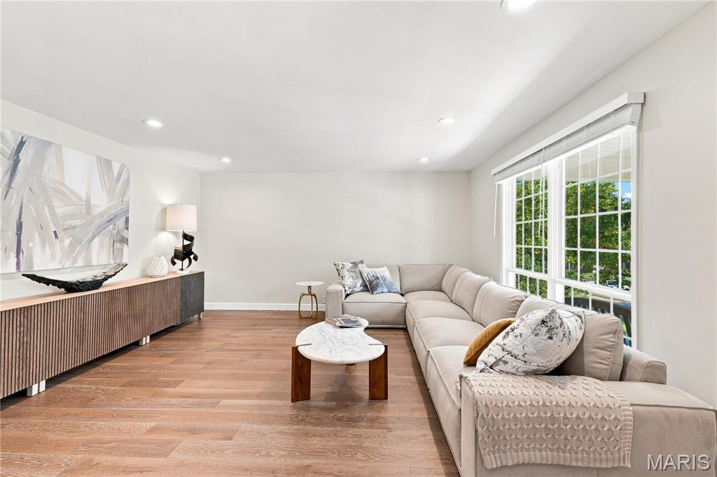 1317 Rusticview Drive