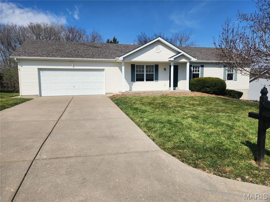 Beautiful 3 Bedroom ranch home, Well-Maintained with TLC. Spacious open floor plan with vaulted ceilings throughout entire kitchen, dining area, and living room. Master bedroom complete with full bathroom and a large closet, also great natural lighting! You'll find a full guest bathroom in the hall, equipped with shower/tub combo. Walk-out basement is unfinished with roughed-in bathroom plumbing, ready for you to customize! And of course... everybody will love the Oversized Two-Car Garage with a generous extra storage area! Sizeable yard in back faces a nice little area with trees, adding some privacy in the spring and summer. BRAND NEW Roof, Gutters, and Downspouts just installed this week! This is a really great place, it won't last long! Make sure you see it soon!!