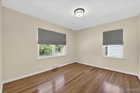 Tiny photo for 415 Larkhill Court, Webster Groves, MO 63119 (MLS # 26030157)