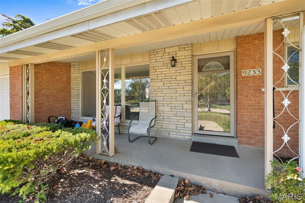 Photo of 9233 Lavant Drive, St Louis, MO 63126 (MLS # 25072179)