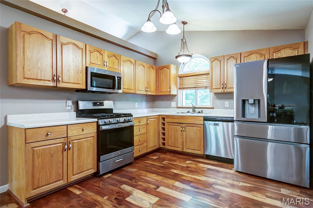 Lake Sherwood Estates - Residential