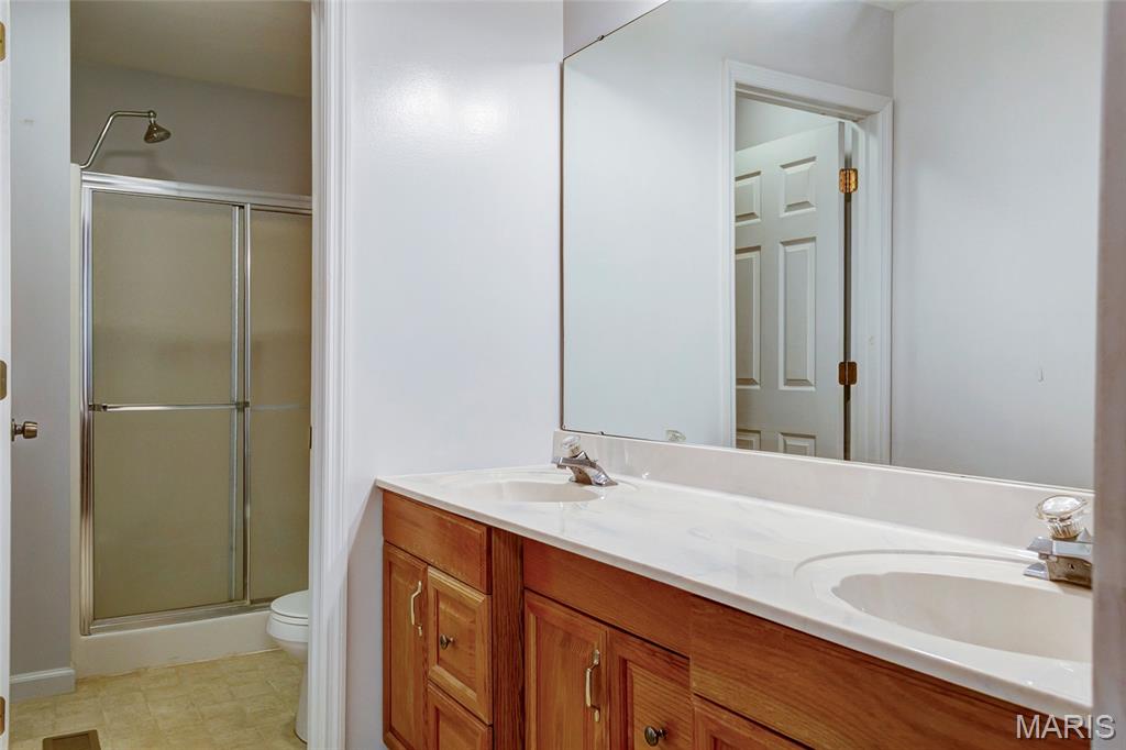 Lake Sherwood Estates - Residential