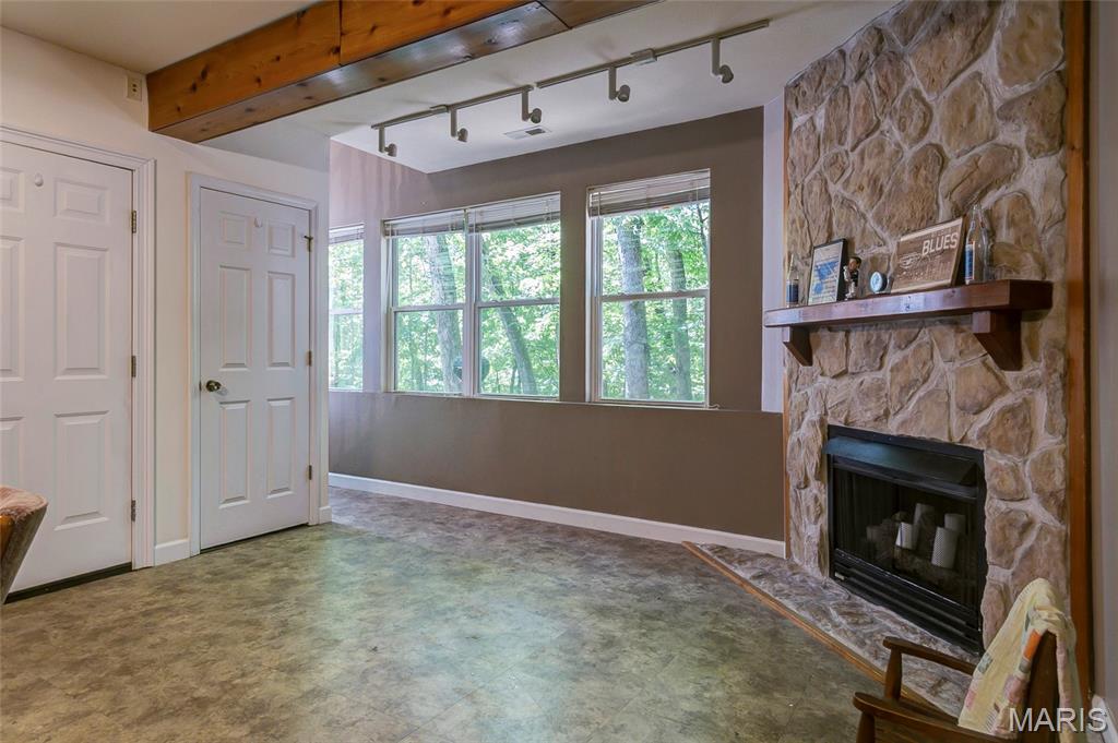 Lake Sherwood Estates - Residential