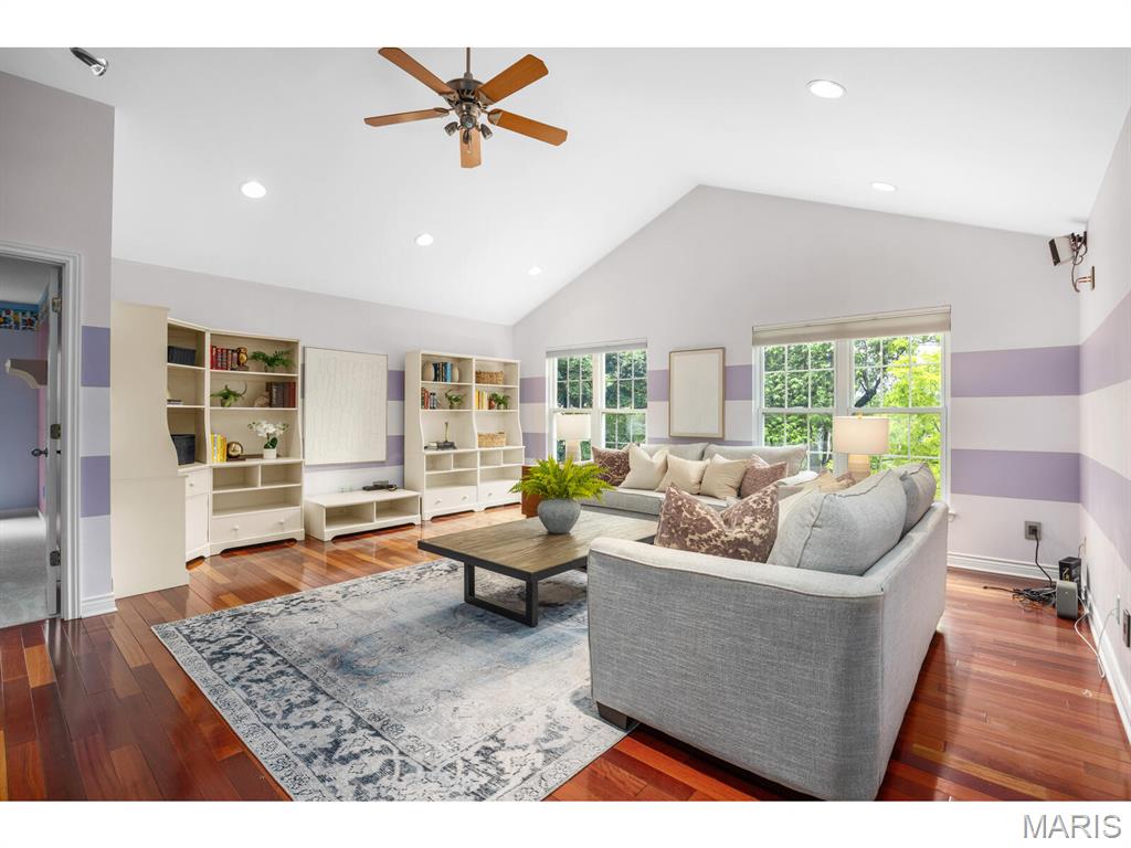 Sec 2 Township 45 R 5 - Residential