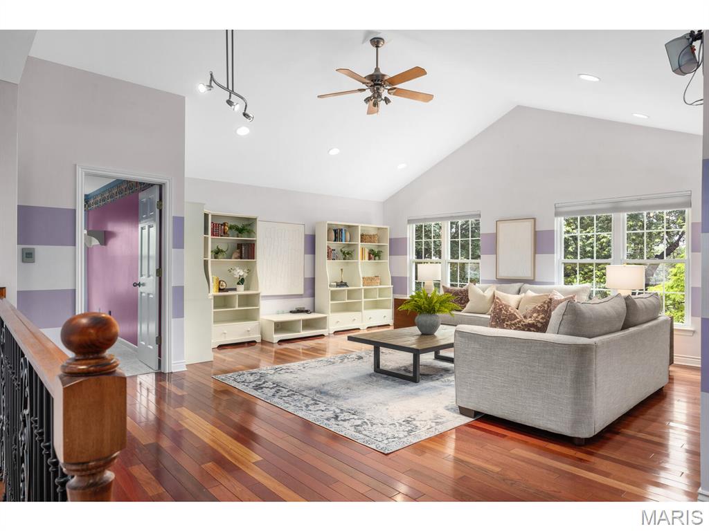 Sec 2 Township 45 R 5 - Residential