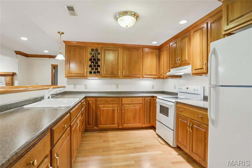 Stone Bridge Spgs Two - Residential