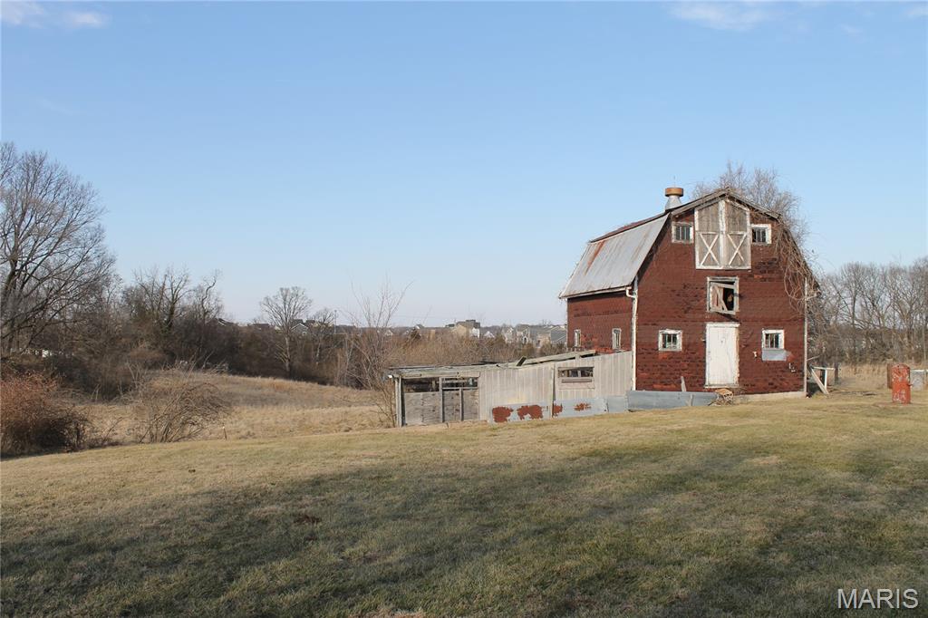 Sec 01 Township 44 Range 3 Pt Of - Residential