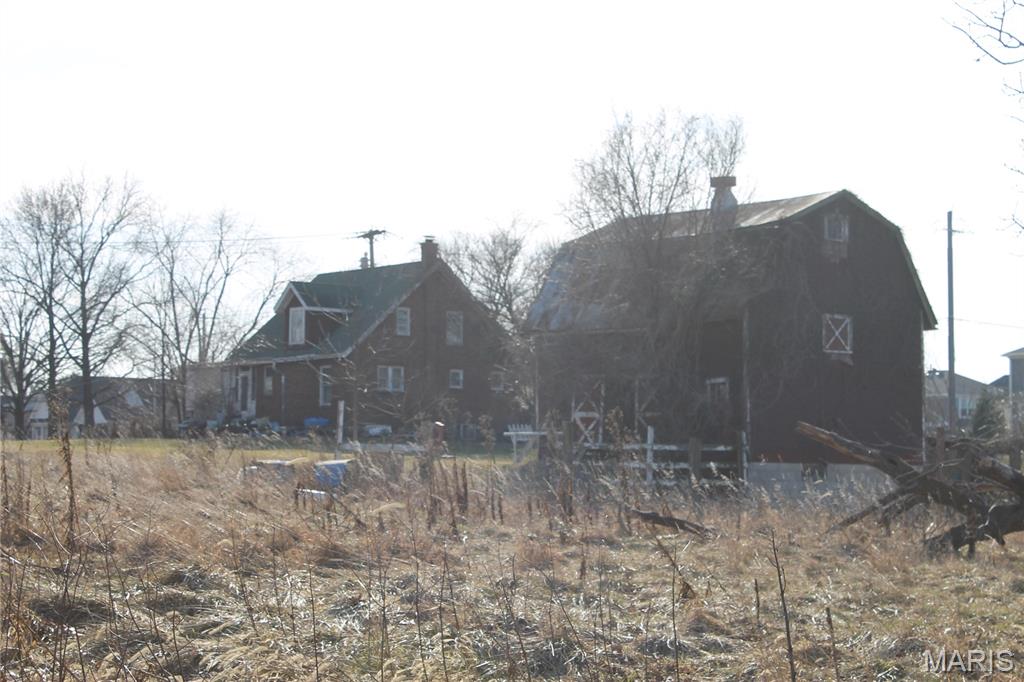 Sec 01 Township 44 Range 3 Pt Of - Residential