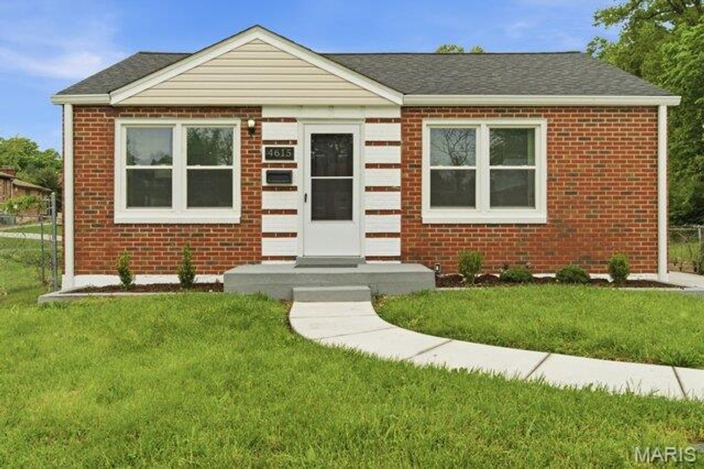 Photo of 4615 Hatz Street, Northwoods, MO 63121 (MLS # 26025800)