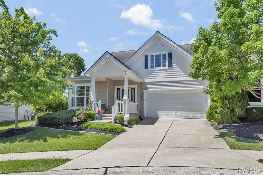 Photo of 1437 Colonial Drive, St Charles, MO 63304 (MLS # 26037728)