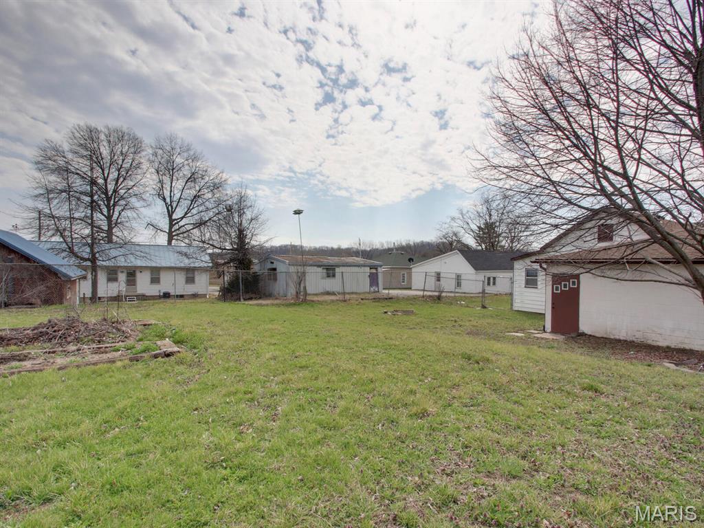 Holmes - Residential