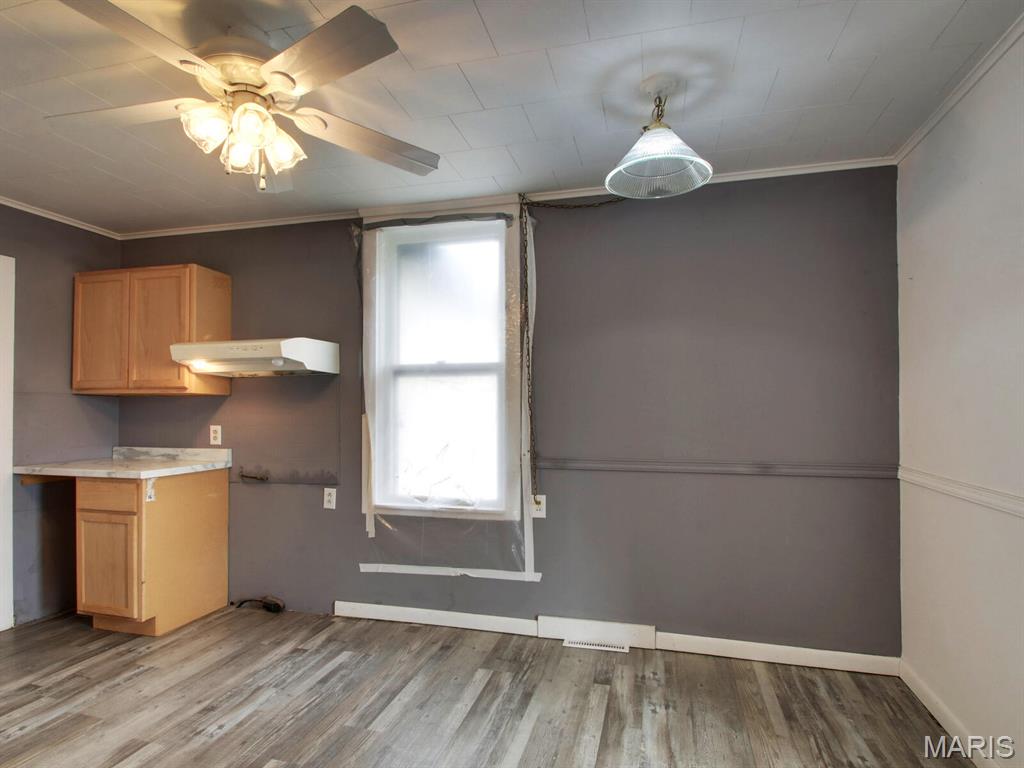 Holmes - Residential