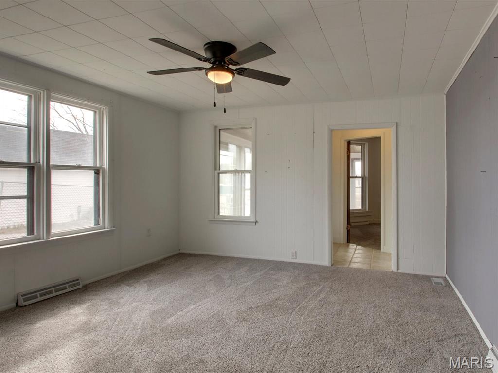 Holmes - Residential