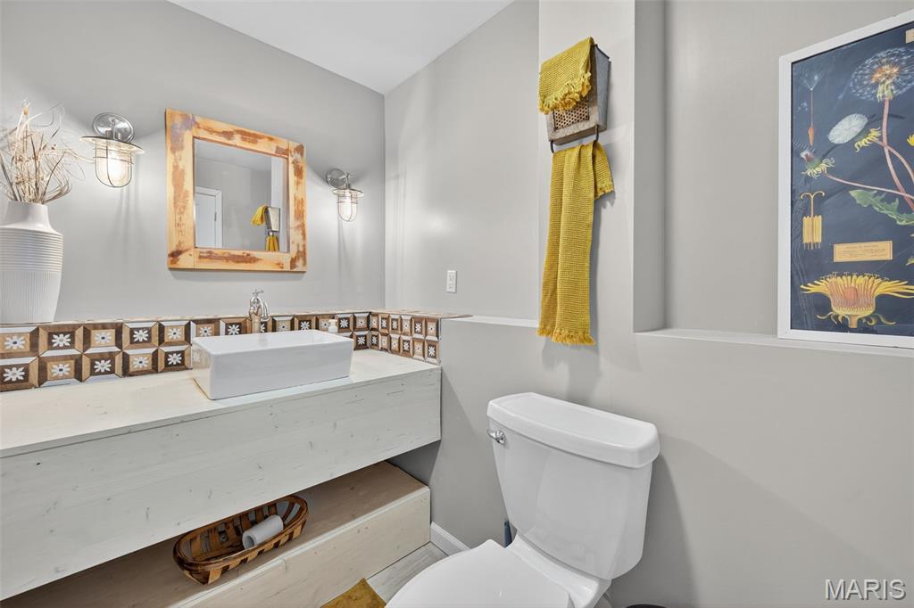 Troy, Missouri 63379, United States, 4 Bedrooms Bedrooms, ,3 BathroomsBathrooms,Residential,Active,237259