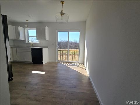 Tiny photo for 221 Sycamore Creek Drive, Winfield, MO 63389 (MLS # 26014910)