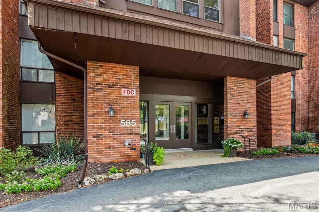 585 Coeur De Royale Drive 306