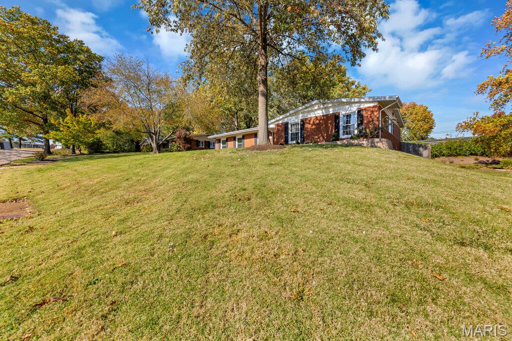 834 Westwood Drive