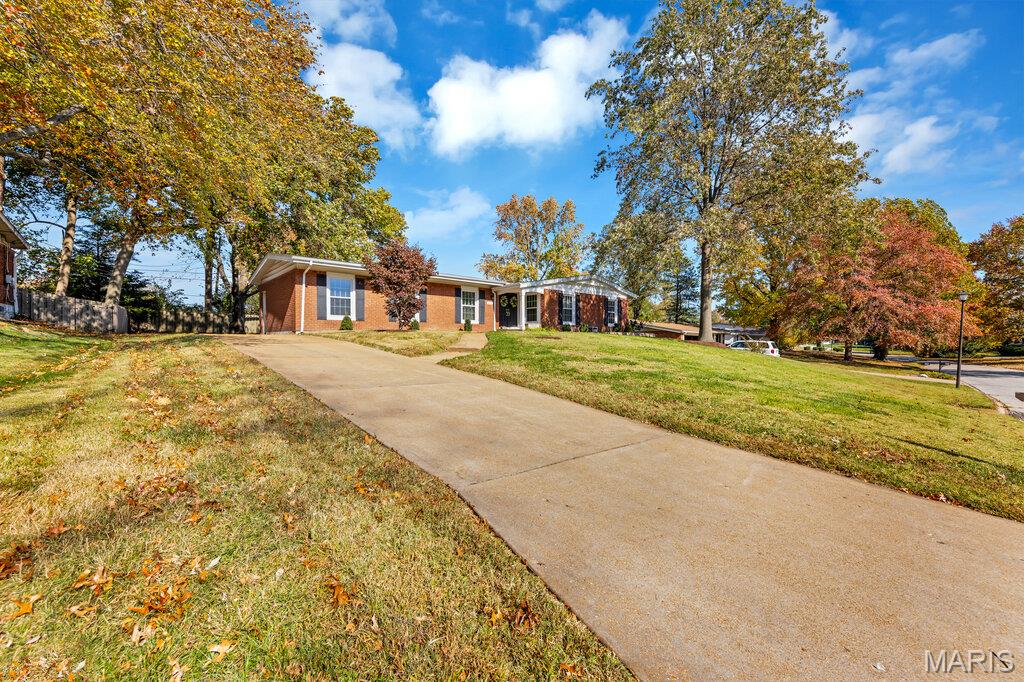 834 Westwood Drive