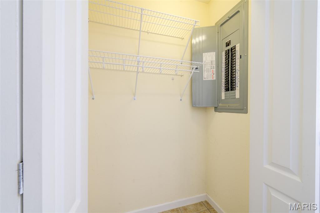 Country Terrace - Residential