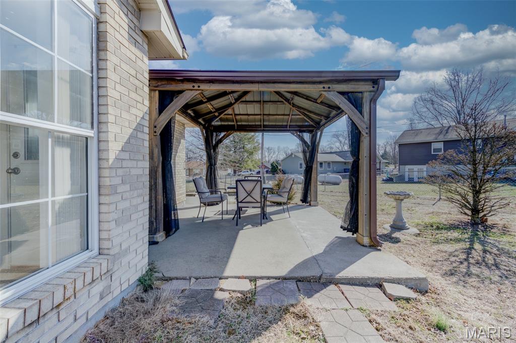 Country Terrace - Residential