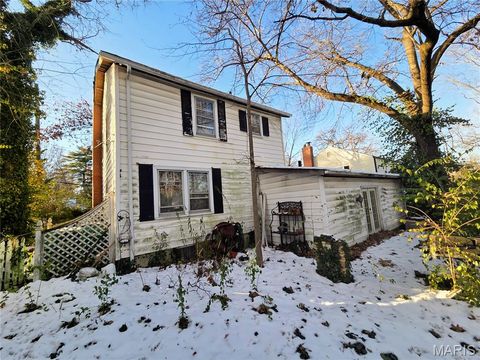 Tiny photo for 1116 S Elm Avenue, Webster Groves, MO 63119 (MLS # 25081476)