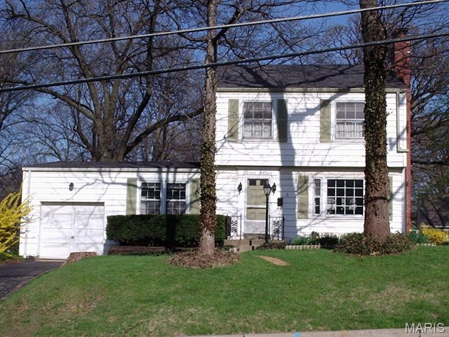 As-is pricing. Great Webster Groves location! 2 bd/1.5 bath, 1,667 sq. ft. living area built 1948. Needs full rehab or great time to add-on or teardown/rebuild. Lot size .174 acre (7,535 sq. ft.) Two blocks from Memorial Park, Rec. Center, Ice Arena, Hixson Middle School. Located within the Edgar Road Elementary School boundary.