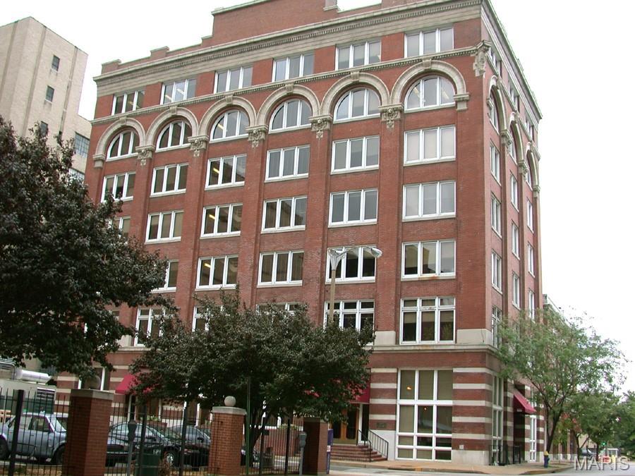 Hadley Square Condominium - Residential Lease