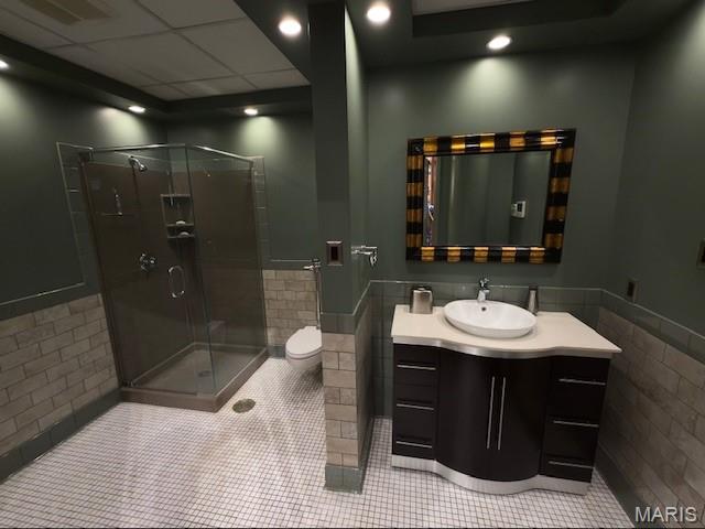 Hadley Square Condominium - Residential Lease
