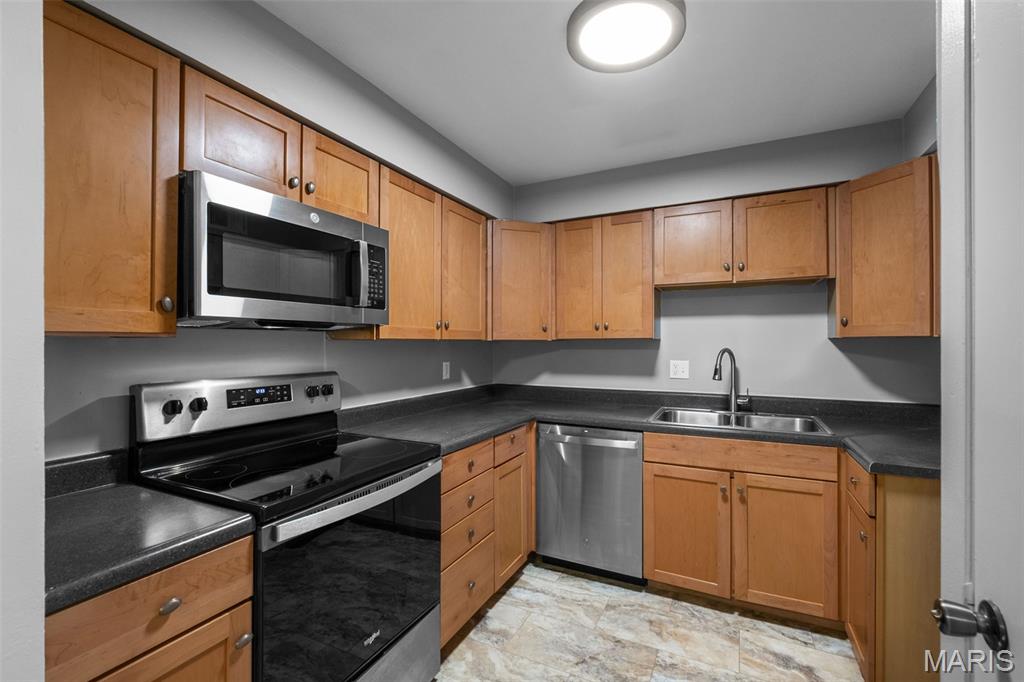 Summerwood Condo Ph Two - Residential