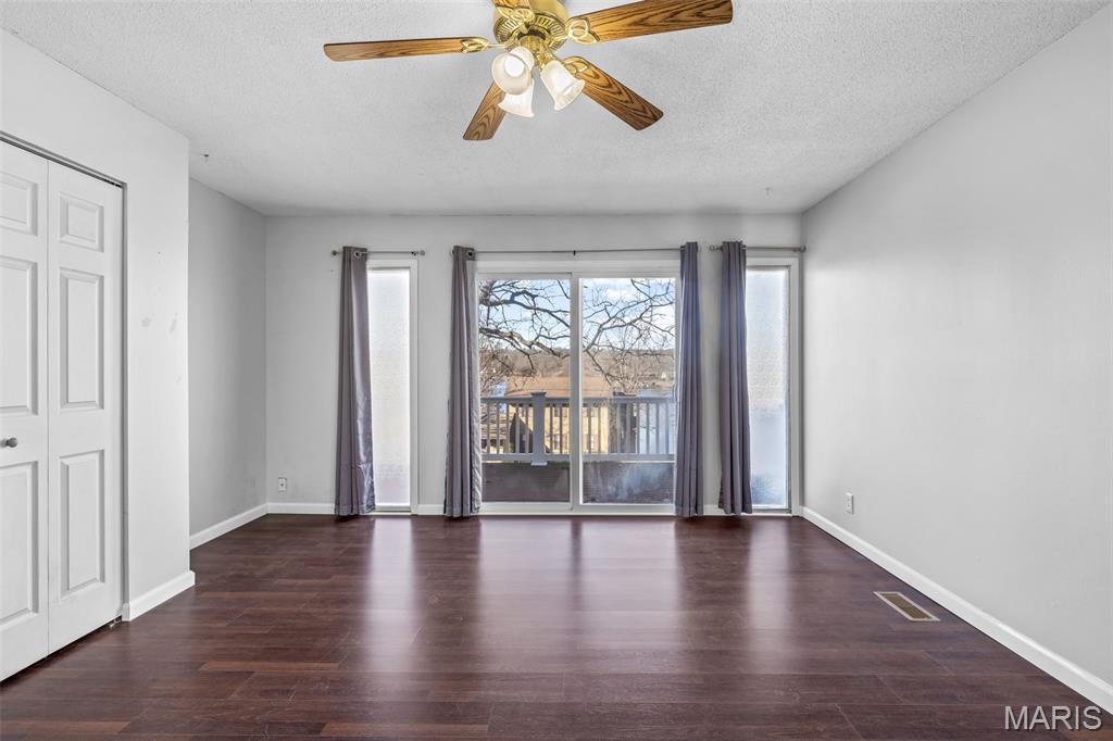 Terre Du Lac - Residential