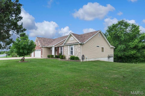 Tiny photo for 31 Pine Lake Drive, Troy, MO 63379 (MLS # 26039328)