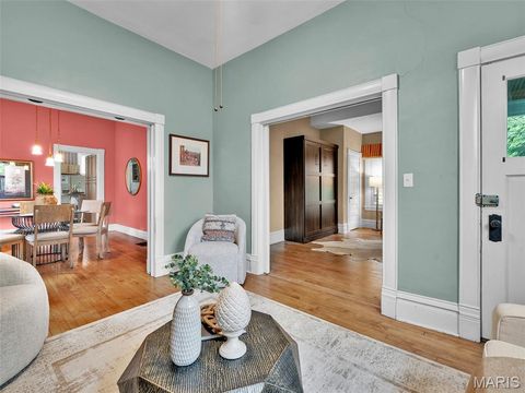 Tiny photo for 440 E Bradford Avenue, Webster Groves, MO 63119 (MLS # 26019232)