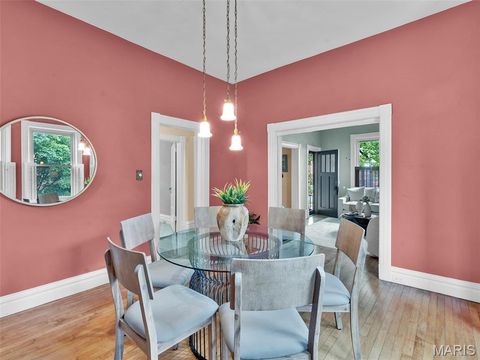 Tiny photo for 440 E Bradford Avenue, Webster Groves, MO 63119 (MLS # 26019232)