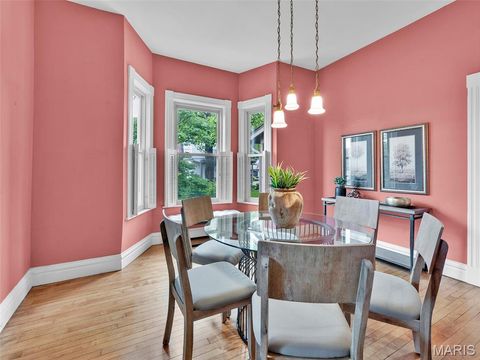Tiny photo for 440 E Bradford Avenue, Webster Groves, MO 63119 (MLS # 26019232)