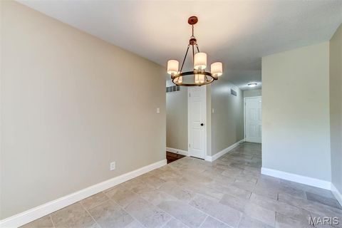 Tiny photo for 12759 Foxhound Drive, Maryland Heights, MO 63043 (MLS # 25069368)