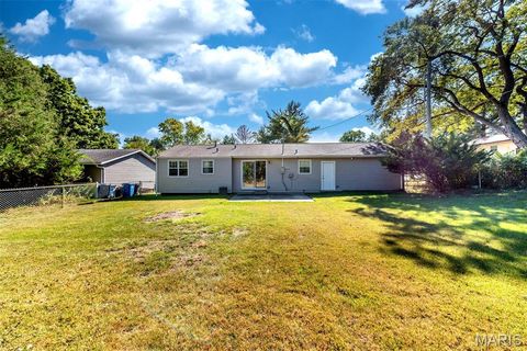 Tiny photo for 12759 Foxhound Drive, Maryland Heights, MO 63043 (MLS # 25069368)