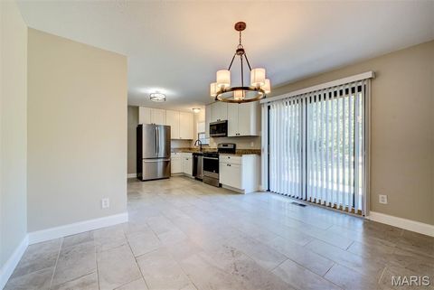 Tiny photo for 12759 Foxhound Drive, Maryland Heights, MO 63043 (MLS # 25069368)