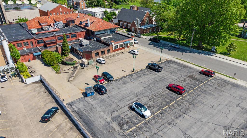 Range D - Commercial Lease