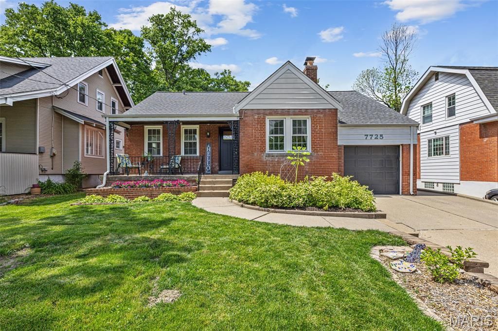 Photo of 7725 Suffolk Avenue, St Louis, MO 63119 (MLS # 26028918)