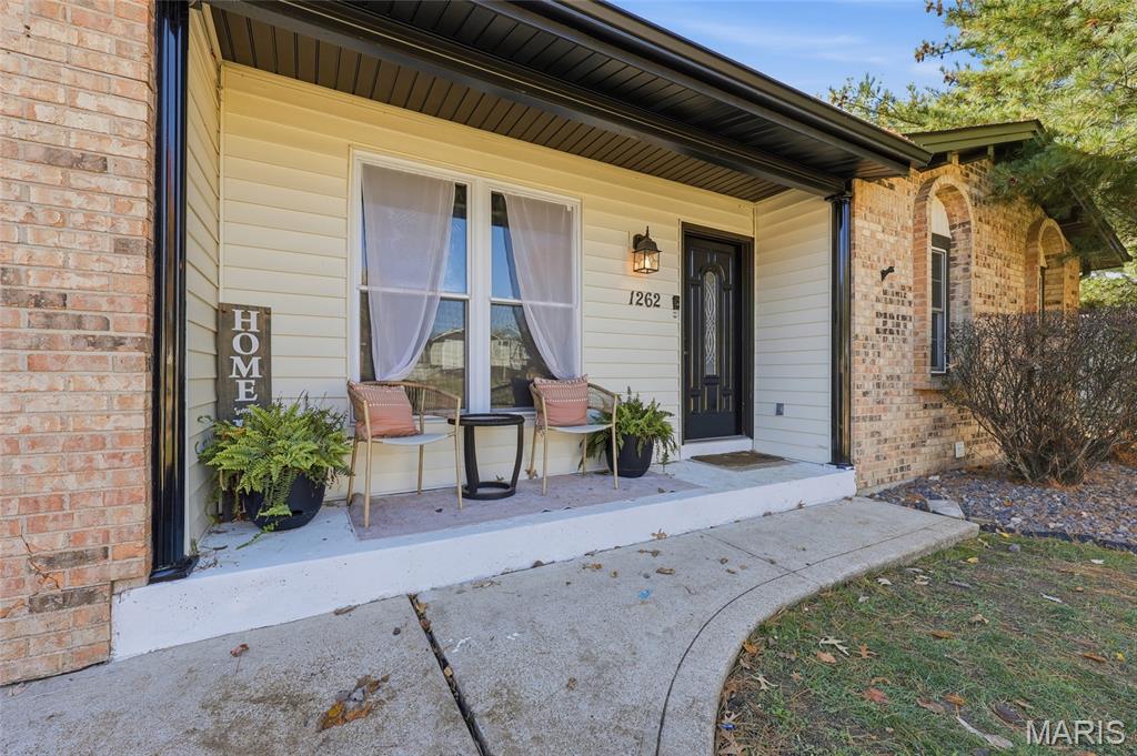 1262 Kings Trail Lane