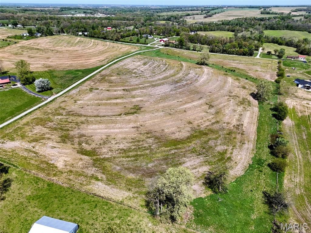 Photo of 418 County Road 418, Hannibal, MO 63401 (MLS # 26024267)