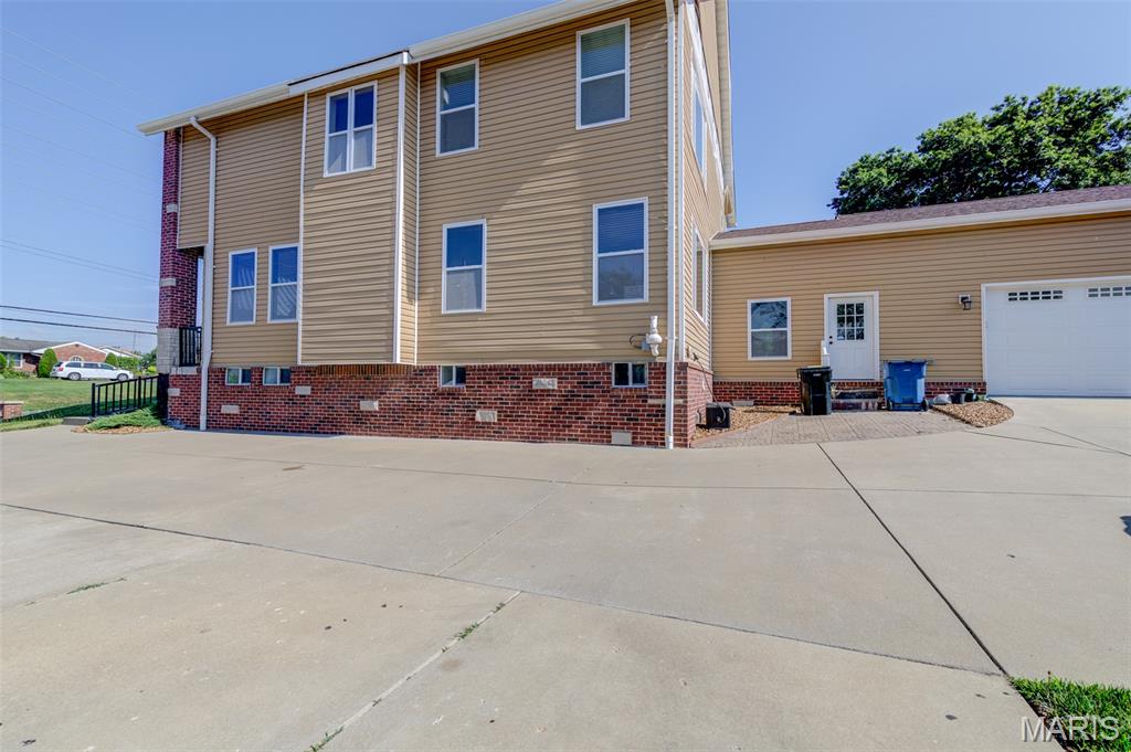 Unincorporated, Missouri 63129, United States, 5 Bedrooms Bedrooms, ,4 BathroomsBathrooms,Residential,Coming Soon,154662