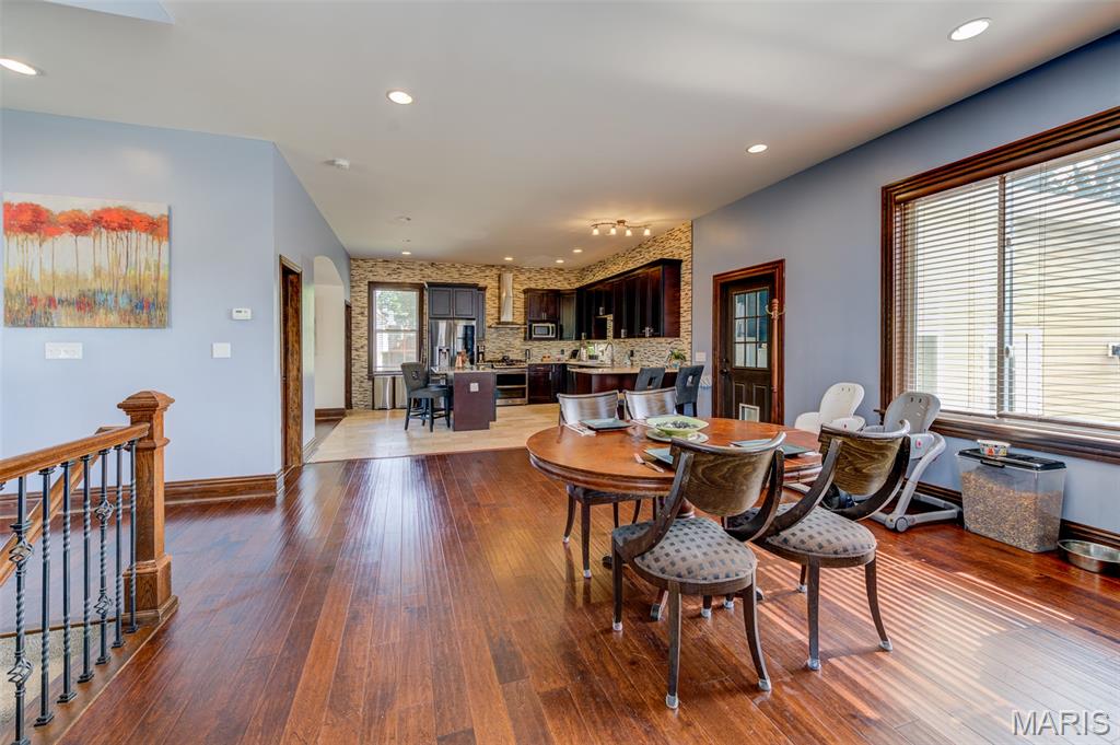 Unincorporated, Missouri 63129, United States, 5 Bedrooms Bedrooms, ,4 BathroomsBathrooms,Residential,Coming Soon,154662